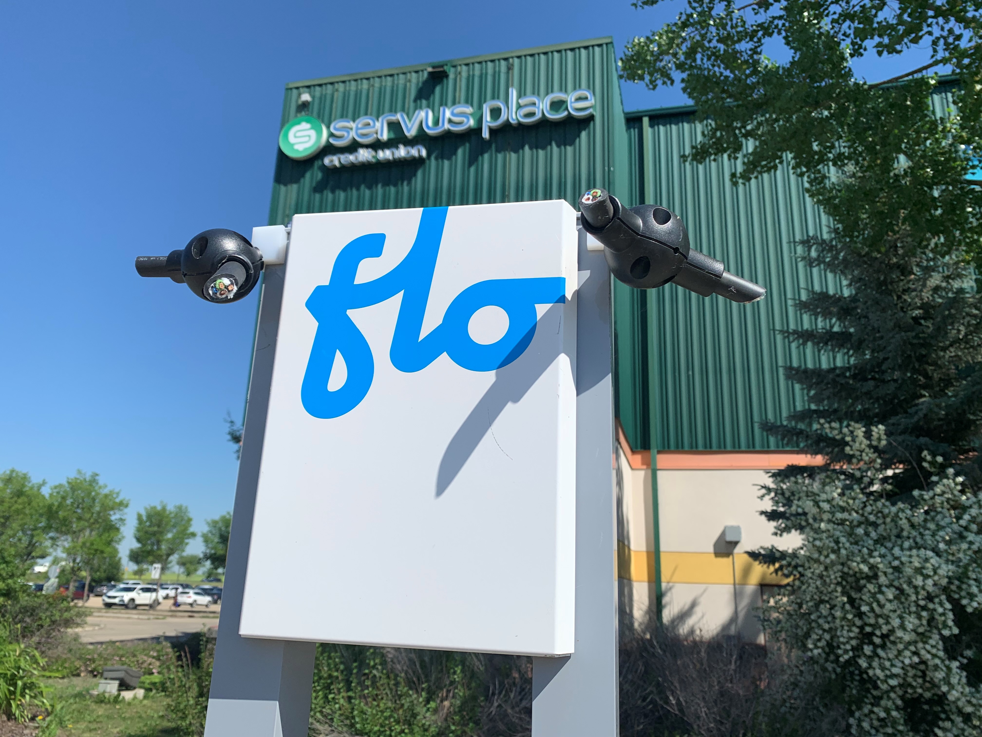 Център за отдих в Сейнт Албърт се занимава с вандализъм