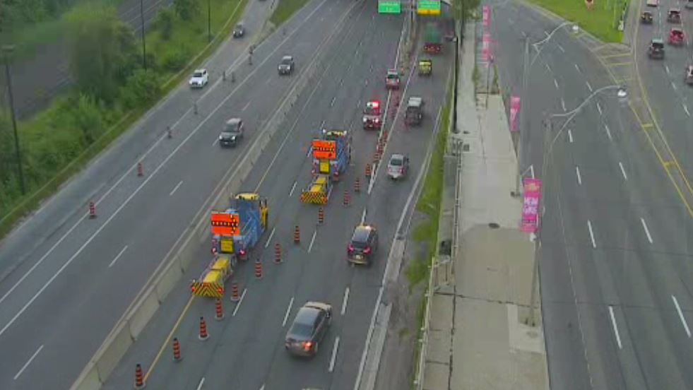 Полицията в Торонто съобщи че една жена е загинала и