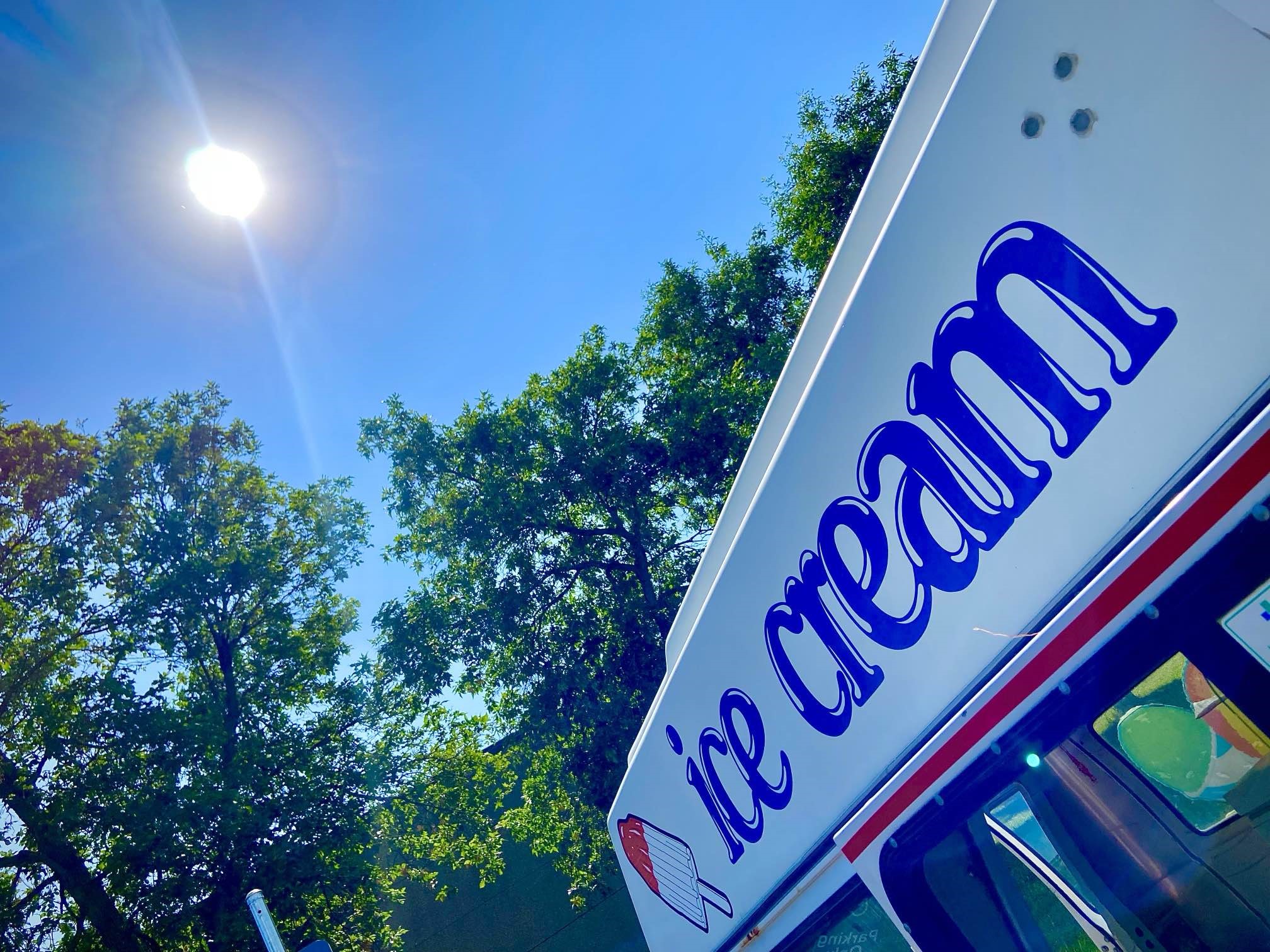 Повече от дузина области в Алберта отбелязаха неофициално счупени рекорди