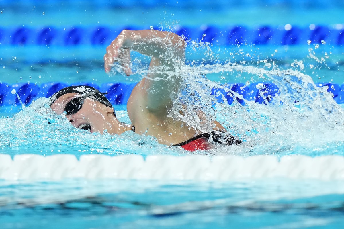 Summer McIntosh, of Canada, swims in the 400-metre  individual medley finals at the 2024 Summer Olympics, Monday, July 29, 2024, in Nanterre, France. 