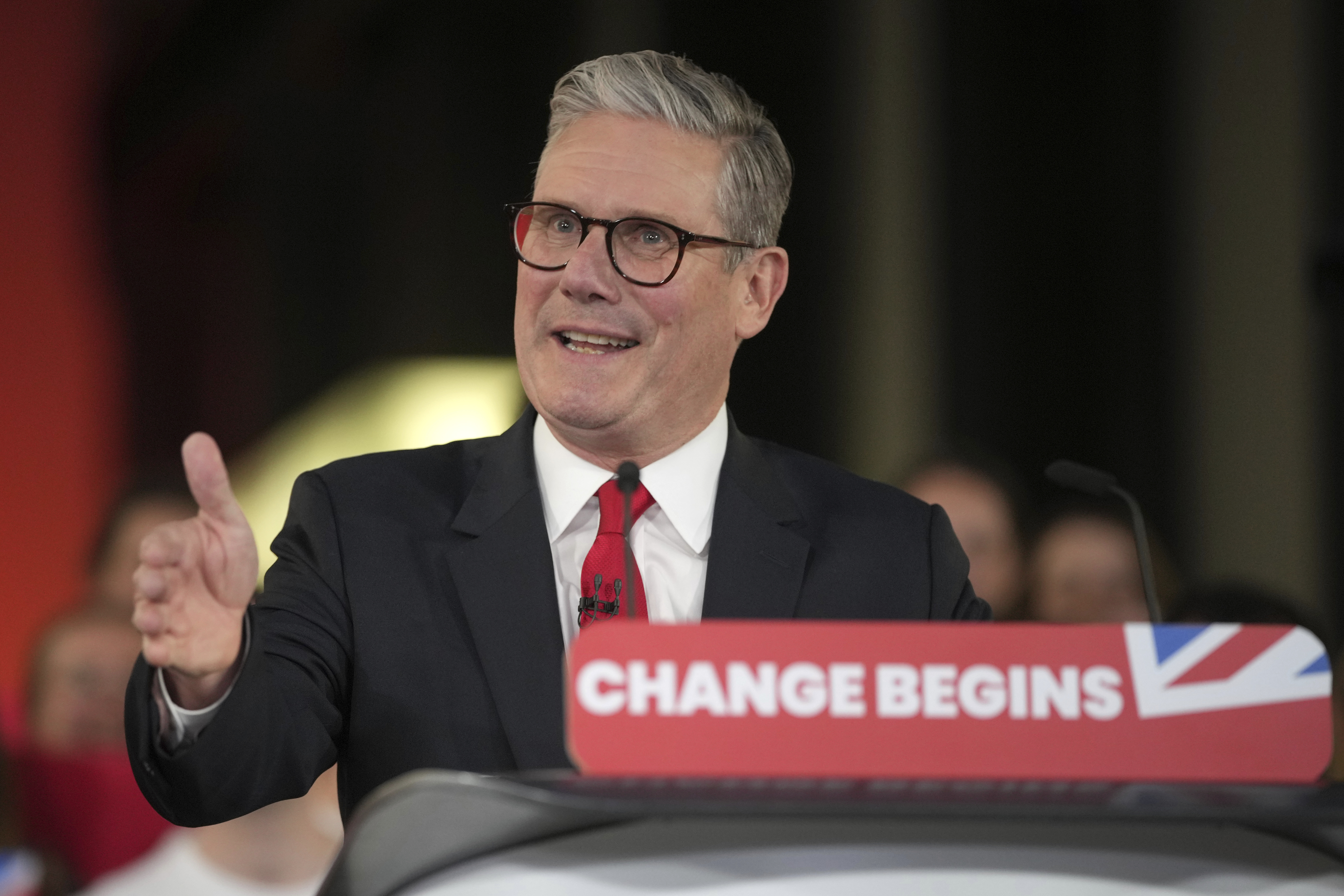 Кийр Стармър обеща да възстанови Великобритания като следващ министър председател след