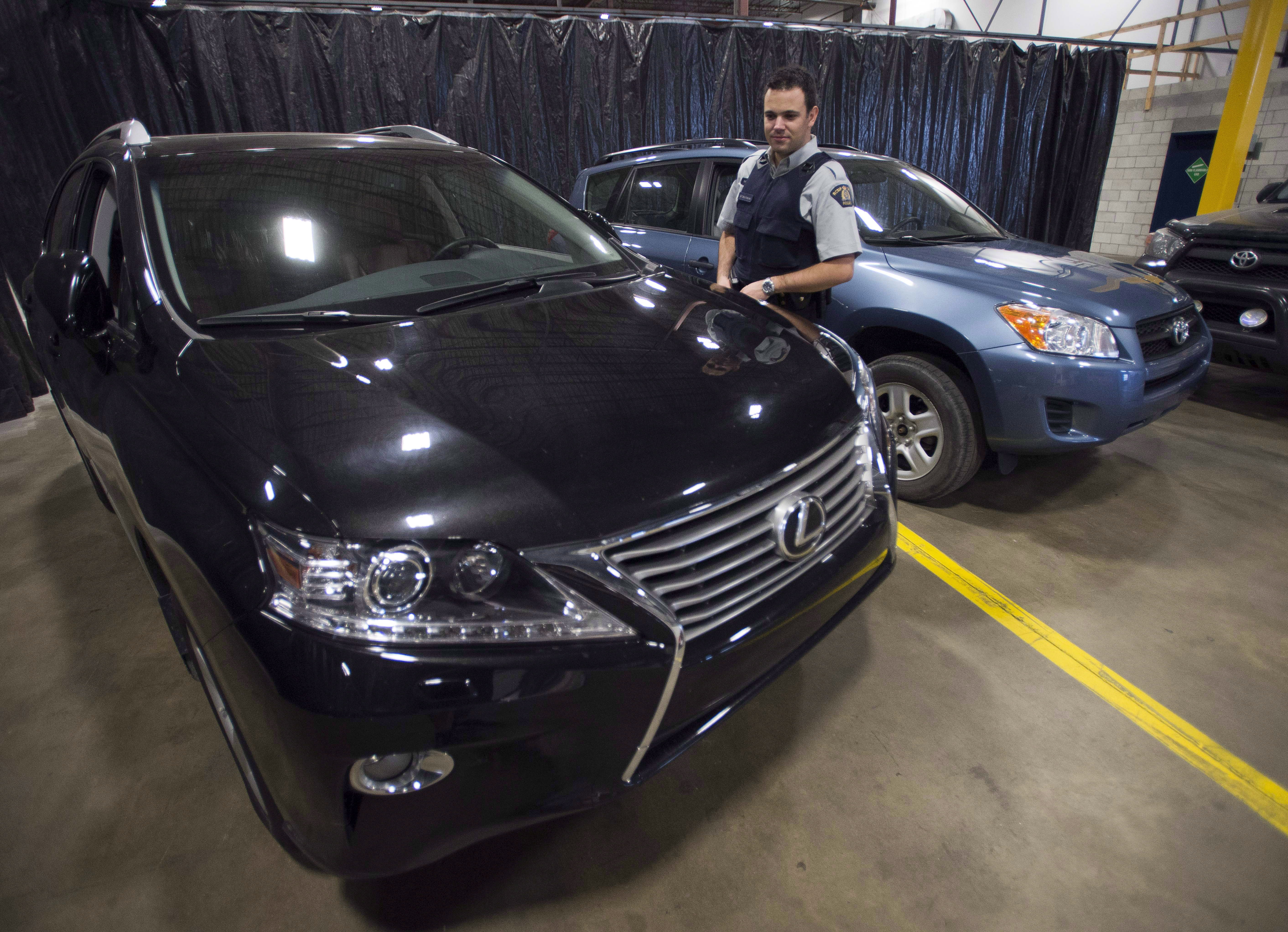 Transportation minister looks for provinces, territories to collaborate on car thefts