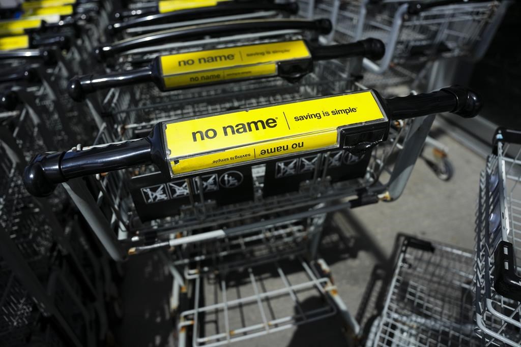 Loblaw пилотира нов магазин за хранителни стоки с ултра намаление