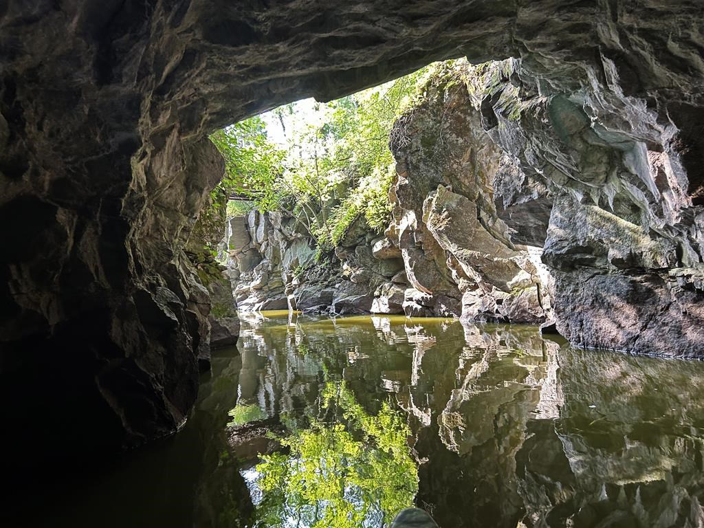Всяко лято любителите на открито се тълпят в набор от