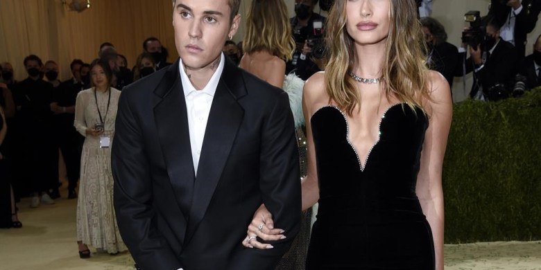 Justin and Hailey Bieber welcome 1st child together