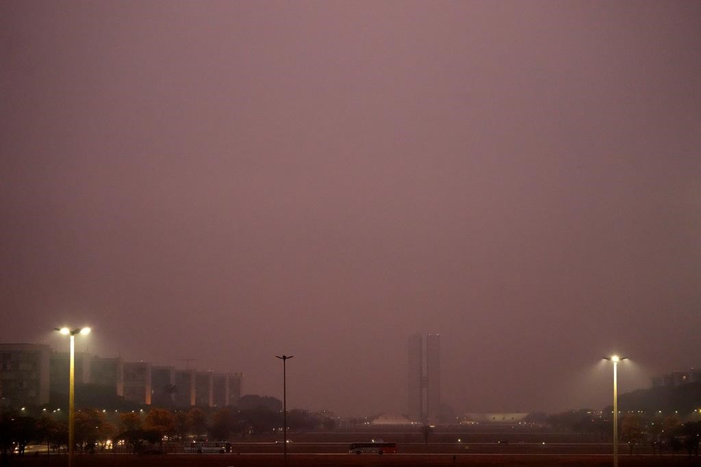 Бразилия модернистичната столица на Бразилия се събуди през последните два