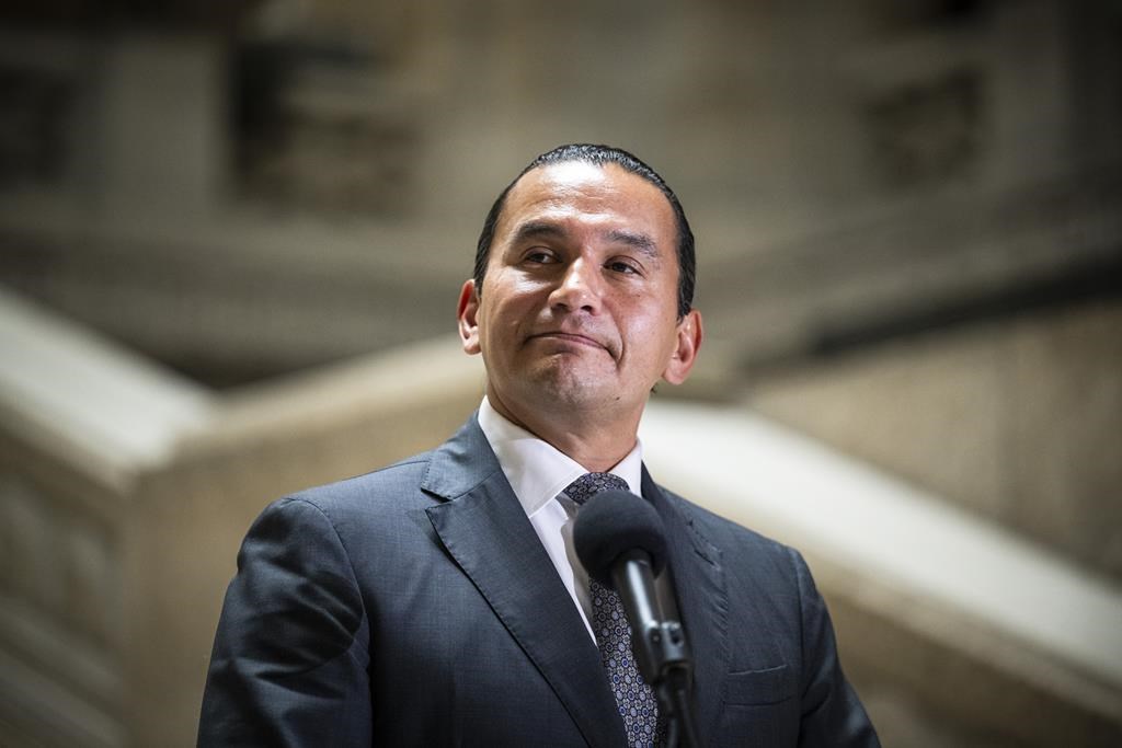 Премиерът на Манитоба Wab Kinew казва че осъденият сериен убиец