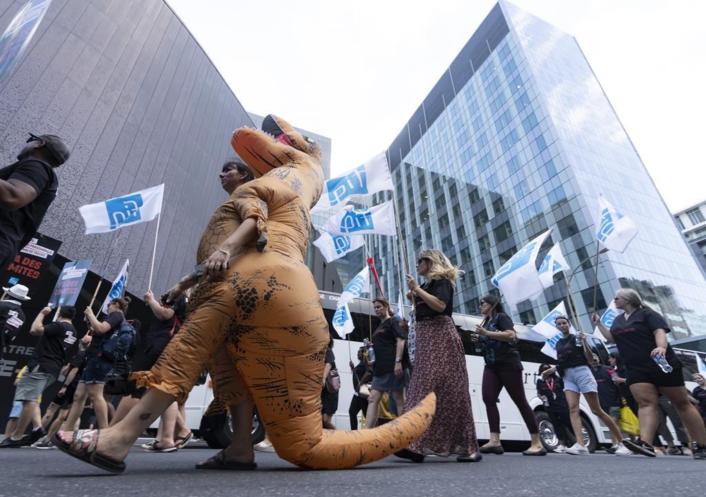 Квебекски синдикат представляващ 80 000 здравни работници отхвърли последното предложение