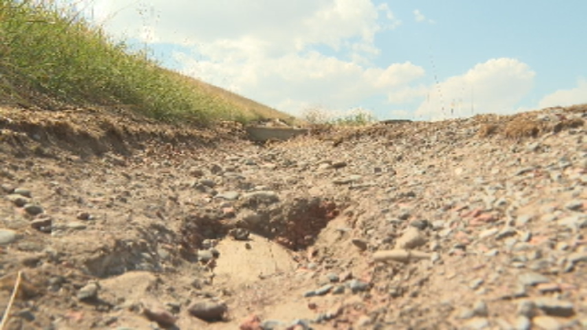 Degraded bike trails a concern for Lethbridge cycling enthusiasts