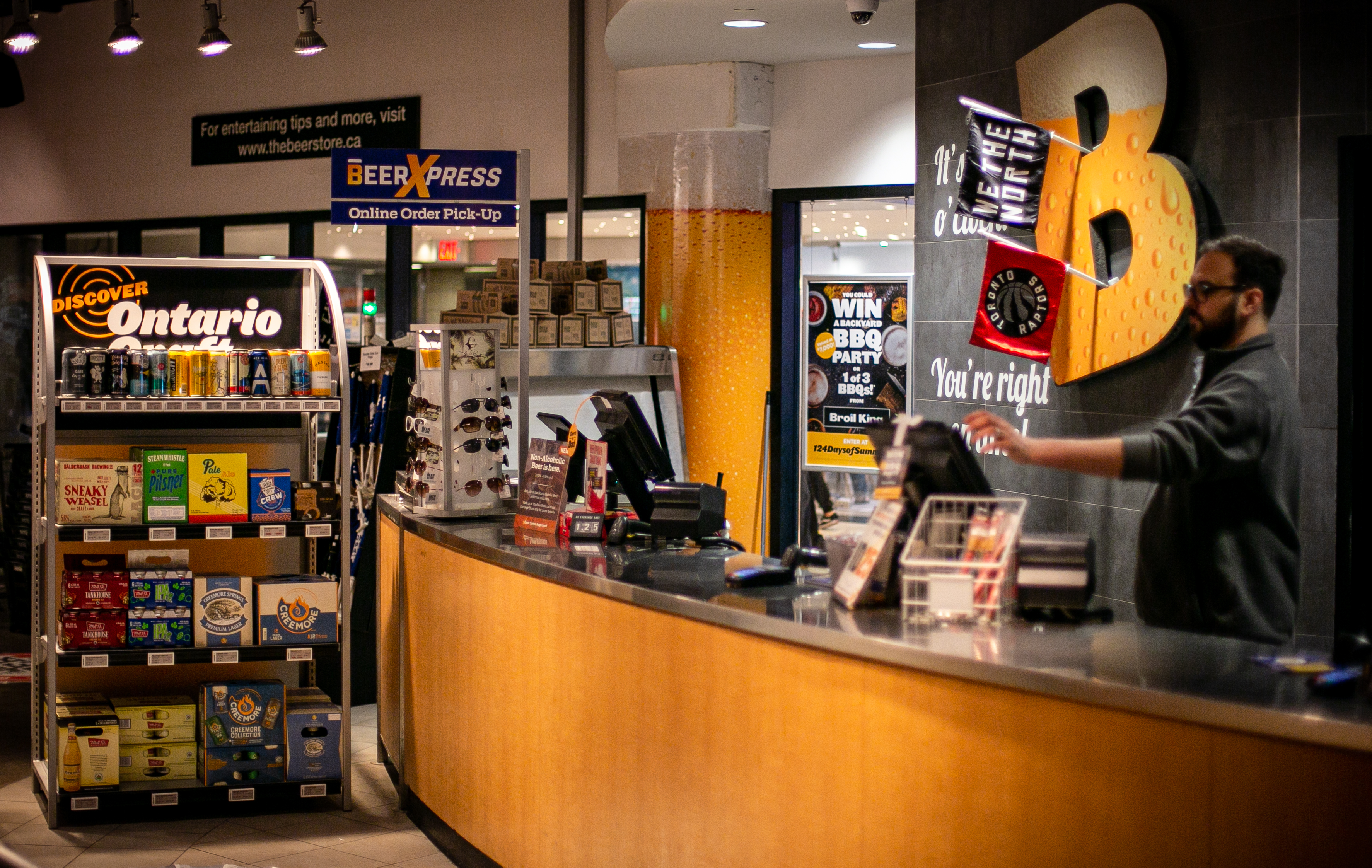 Само два дни докато бирата и виното не наводнят магазините