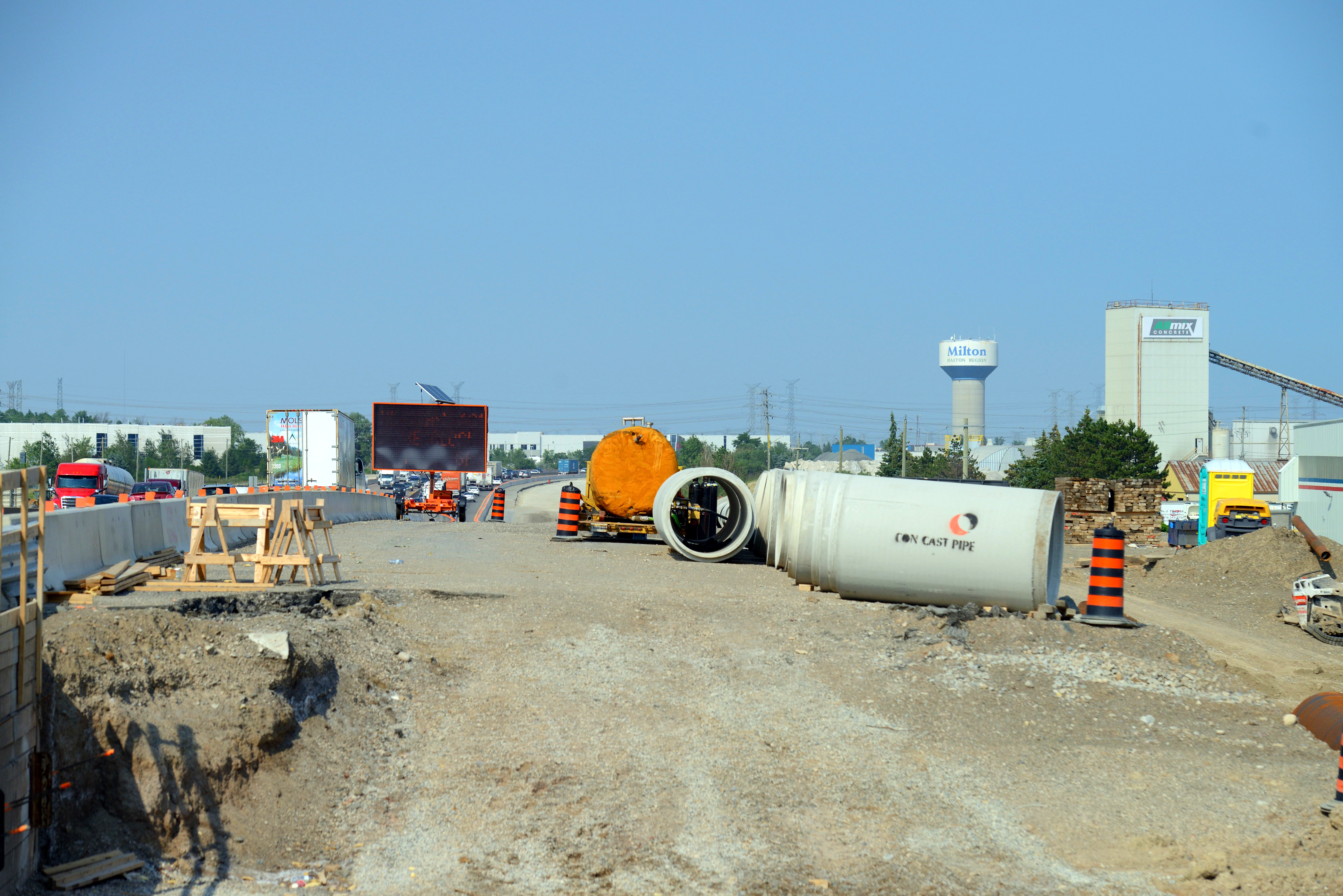 Work begins to widen another portion of Highway 401 in Ontario