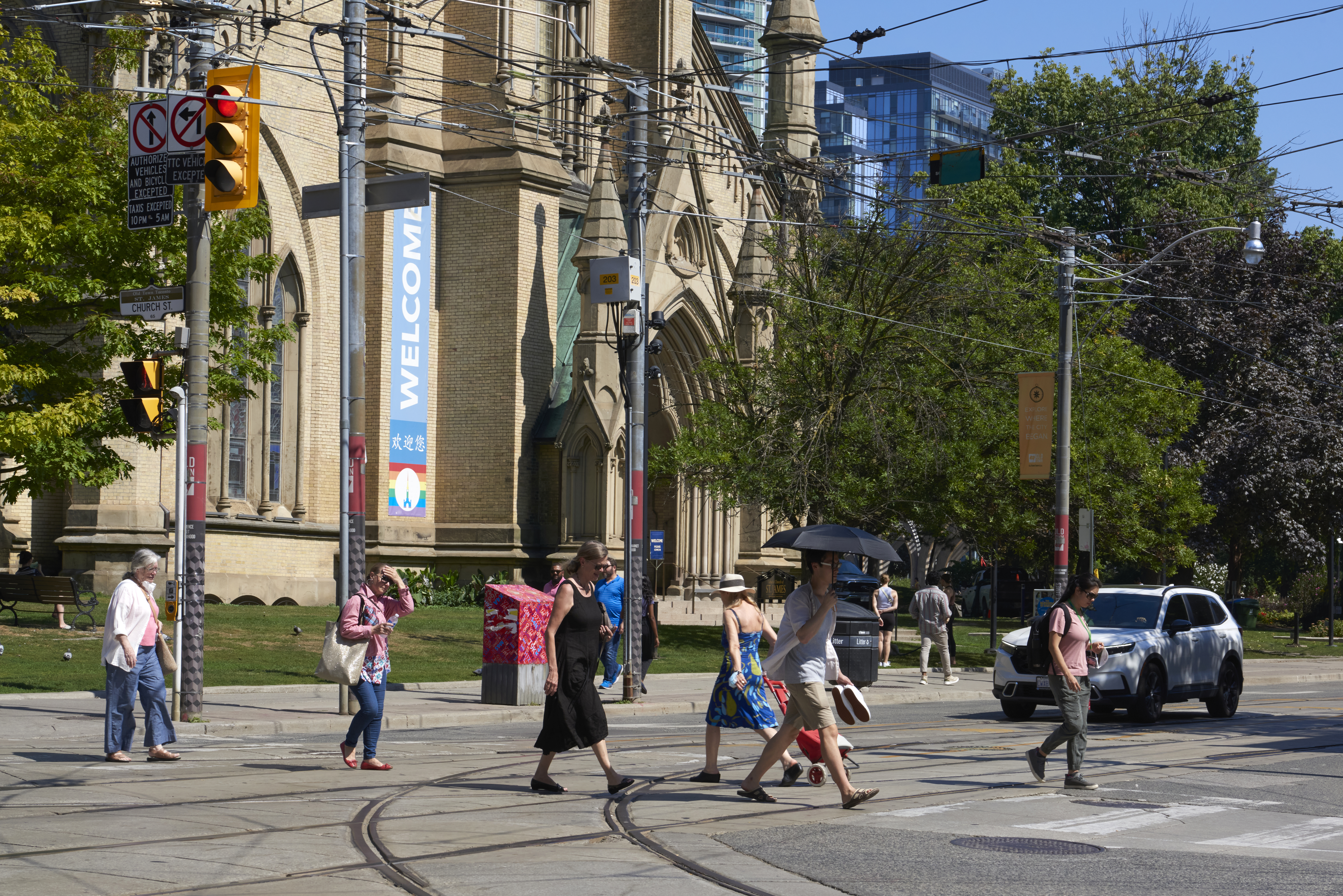 Hot, humid weather to continue in southern Ontario over long weekend