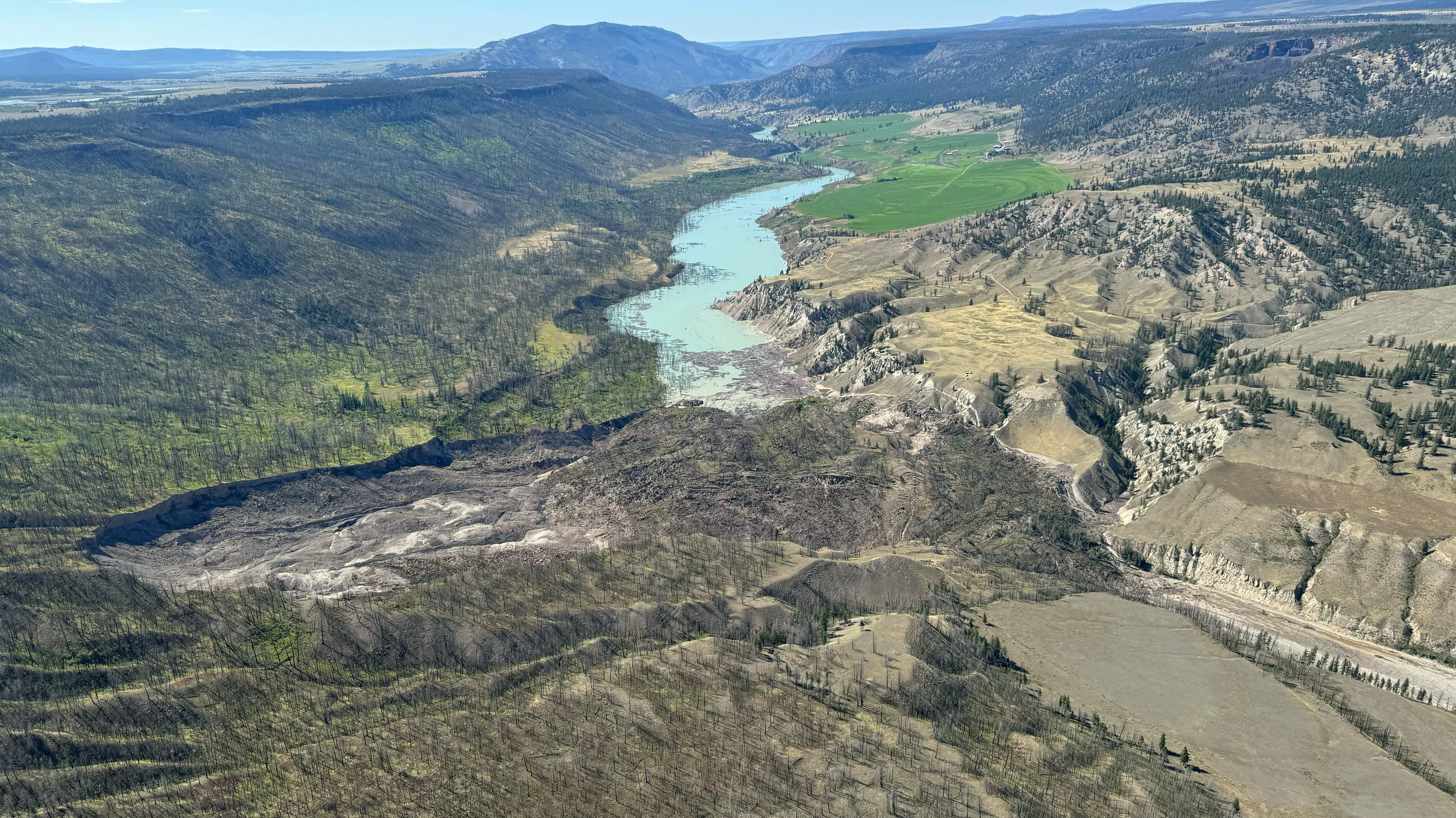 B.C. planning for worst-case scenario if Chilcotin River landslide bursts