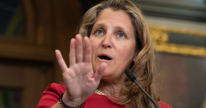 Канадската програма за международни студенти и програмата за временни чуждестранни