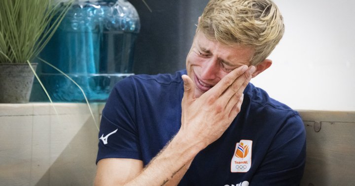 Холандският играч на плажен волейбол и осъден изнасилвач на дете