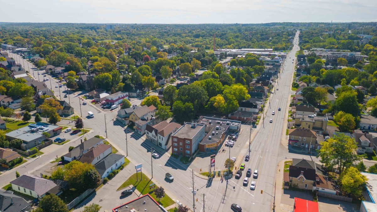 An aerial shot of the Hamilton Road and Adelaide Street intersection.