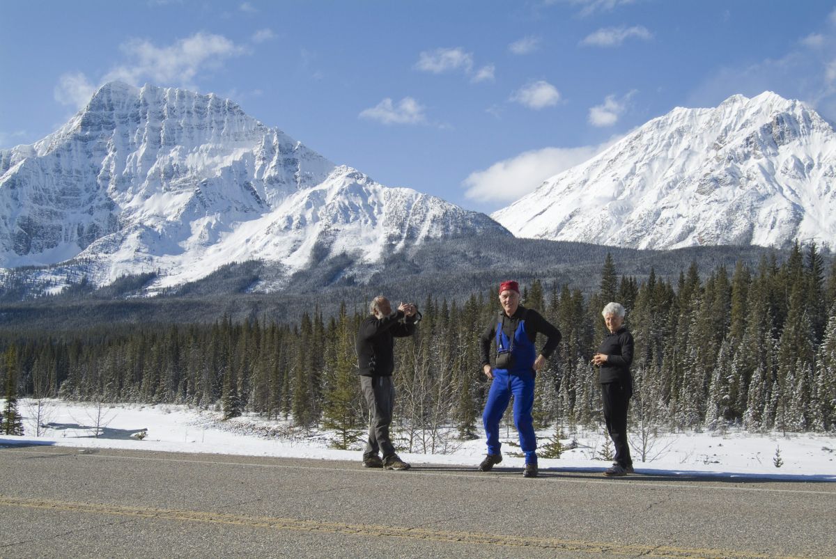 Jasper wildfire: Icefields Parkway reopened as wildfire continues to be held