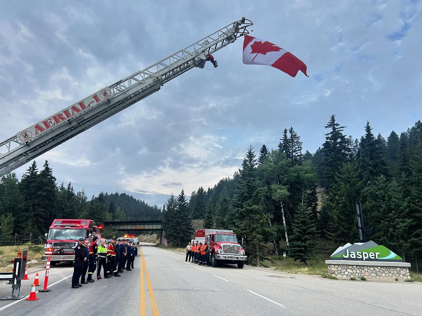 Jasper re-entry ‘going well,’ Highway 16 now open 24/7