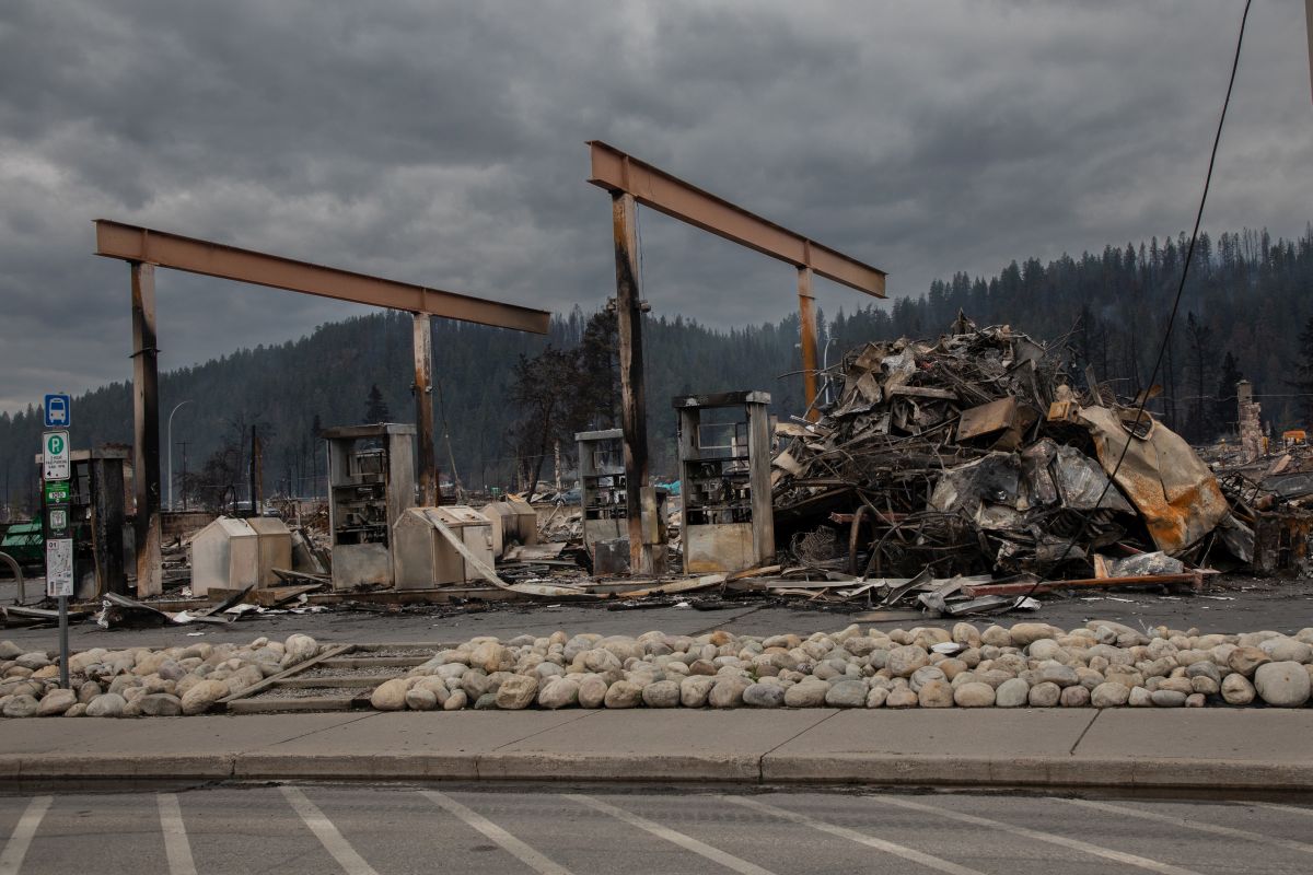 The burnt Esso gas station in Jasper, Alta., on Friday July 26, 2024. Wildfires encroaching into the townsite of Jasper forced an evacuation of the national park and have destroyed over 300 of the town's approximately 1100 structures, mainly impacting residential areas.