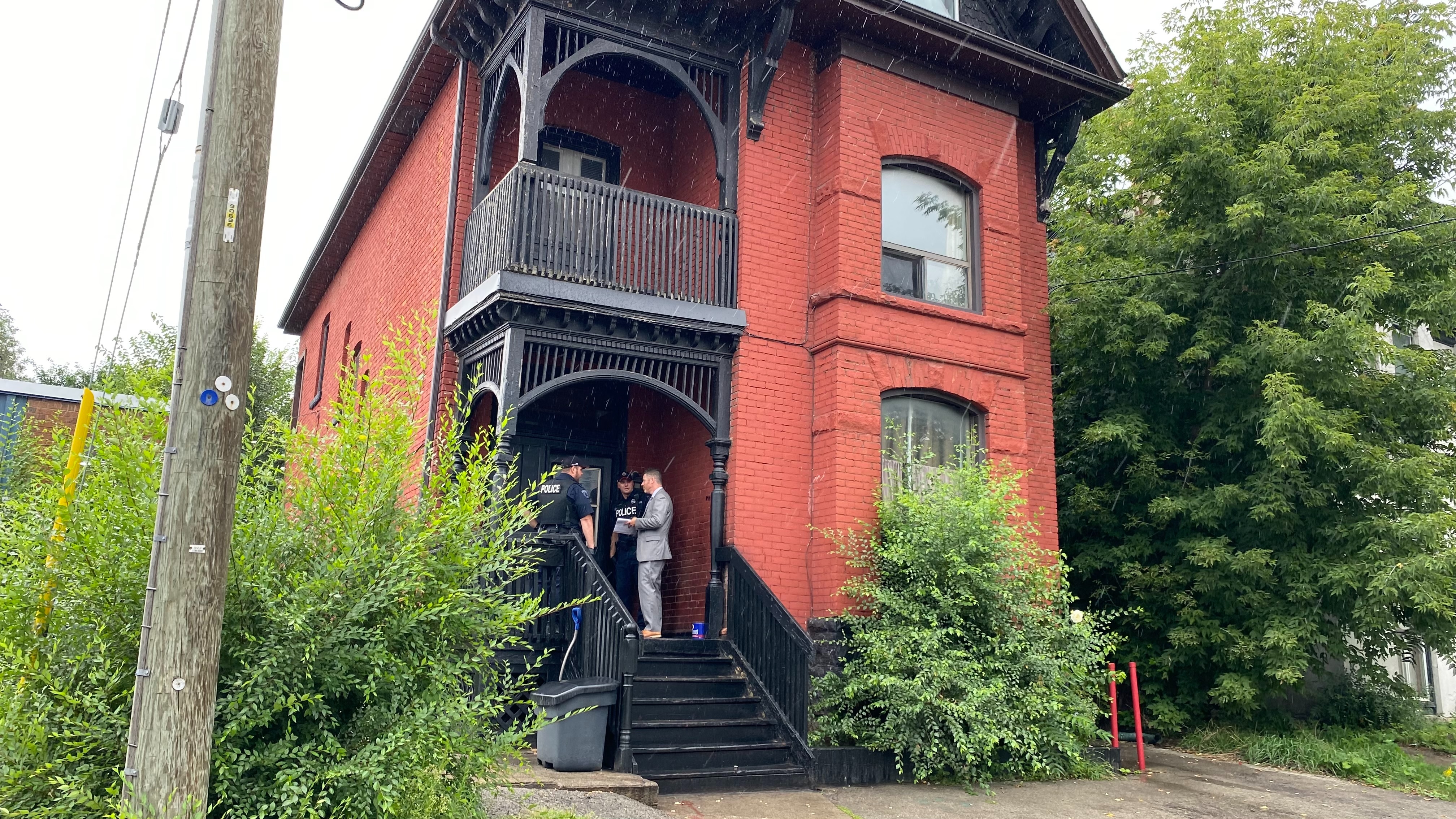 40 годишен мъж от Хамилтън е обвинен в убийство втора степен