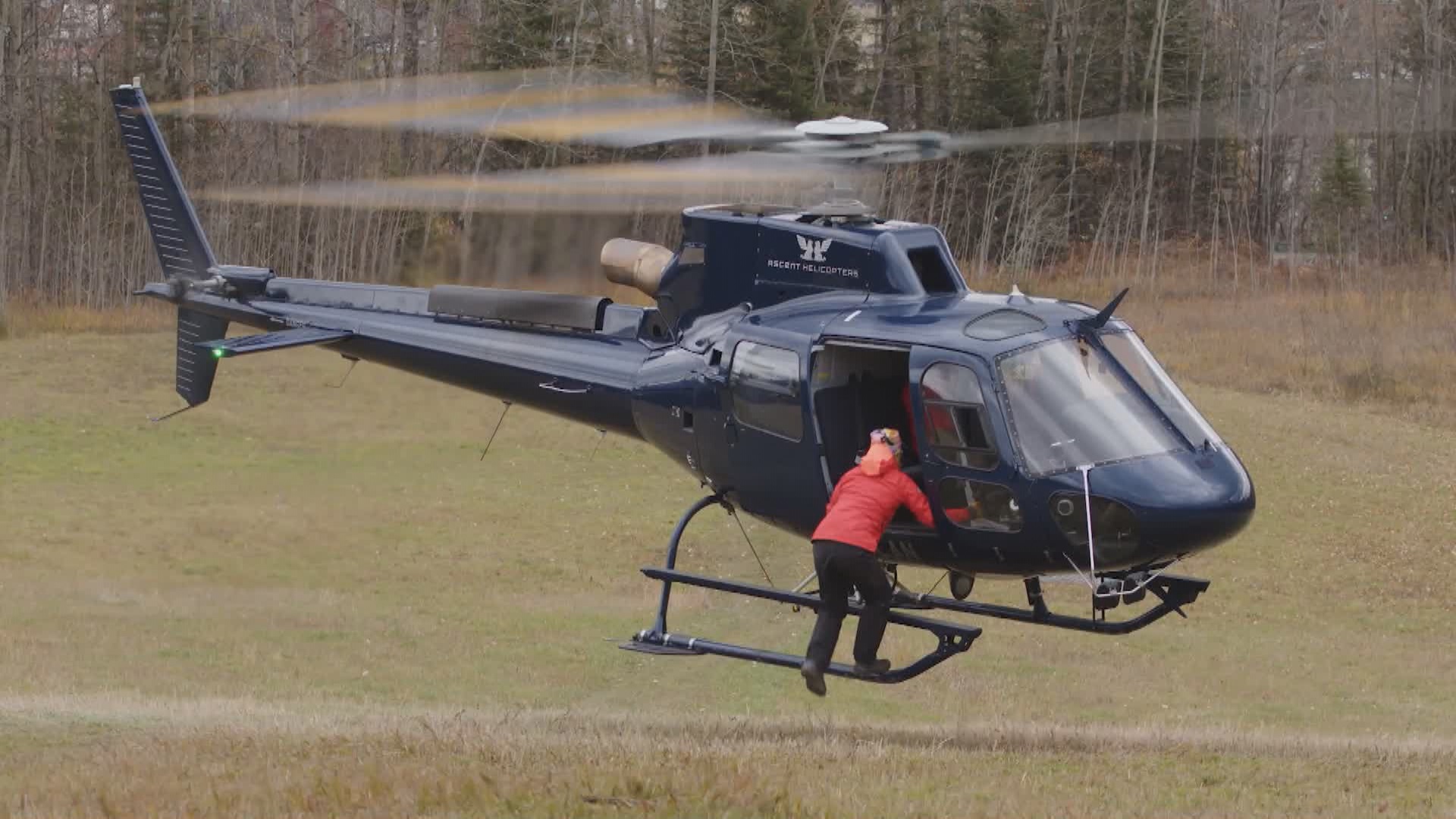 B.C. search and rescue teams say helicopter approval delays are hampering rescue efforts