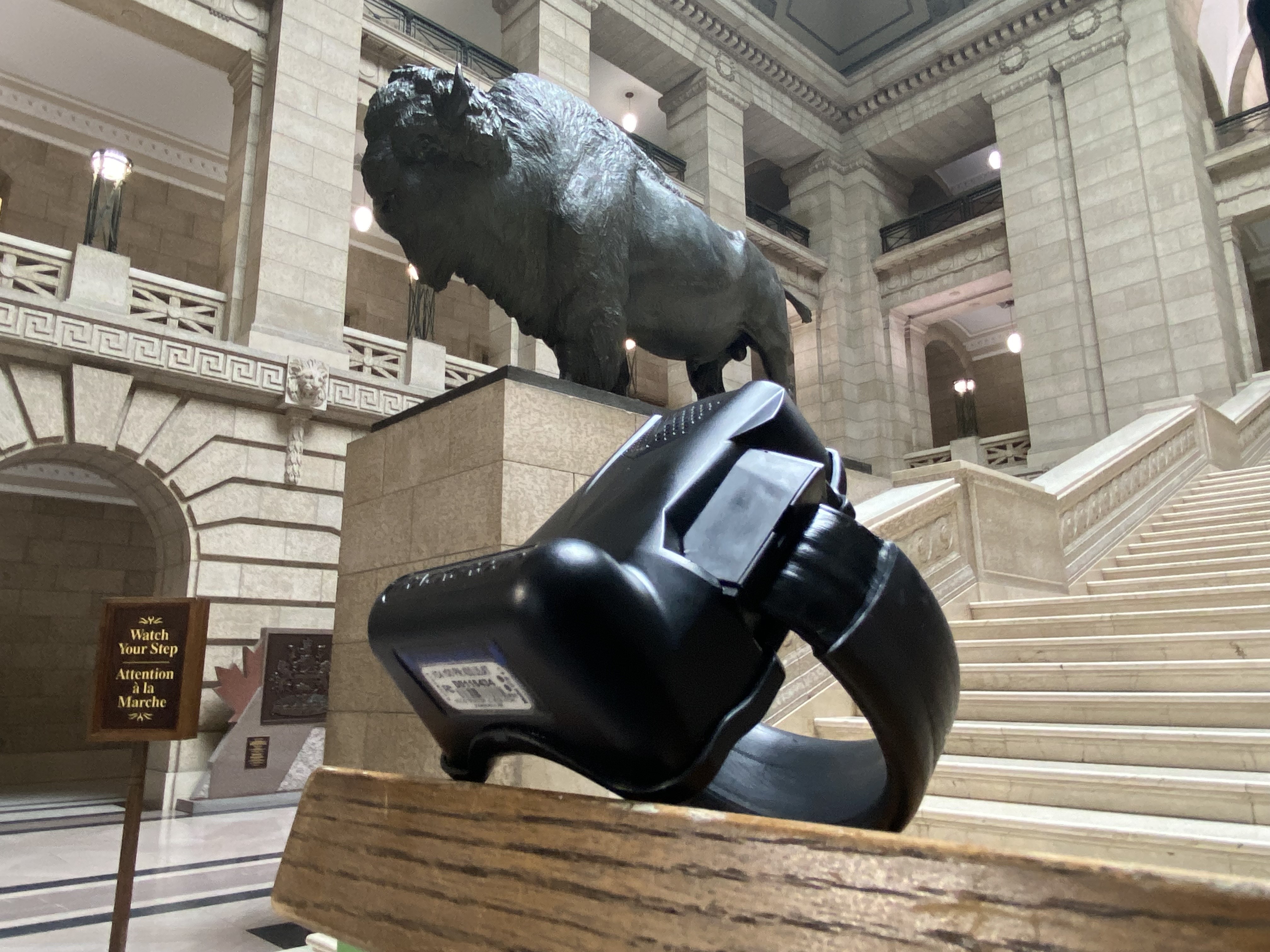 Правителството на Манитоба стартира програма за електронно наблюдение за да