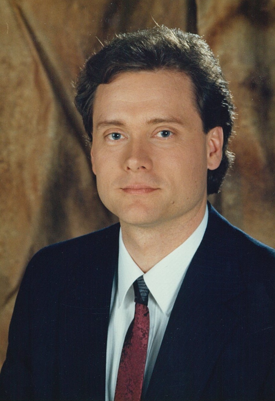 Gord Steinke joins the ITV News team to anchor the news along with co-anchor Jacqueline Clarke in 1992.