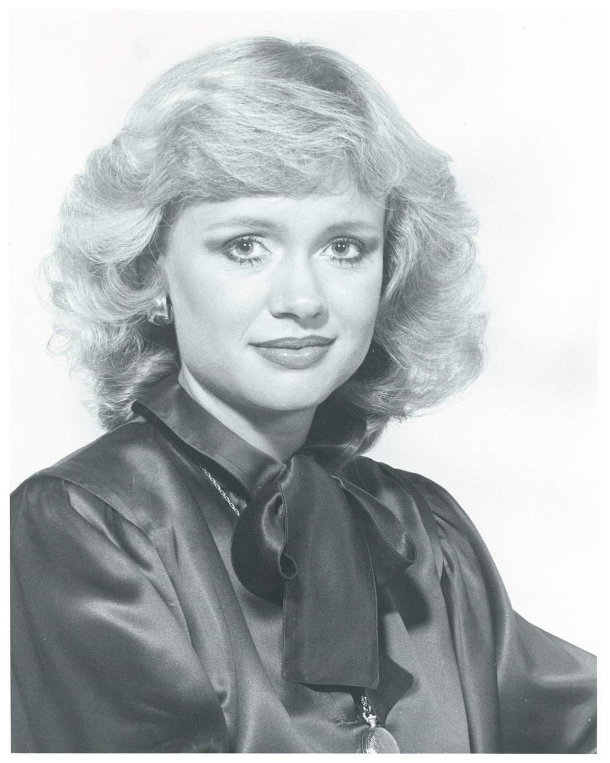 Lorraine Mansbridge, Miss Manitoba 1976, moved from Winnipeg, where she was a radio DJ, to become host of the new ITV morning show, ‘Good, Good Morning,’ in August 1982.
