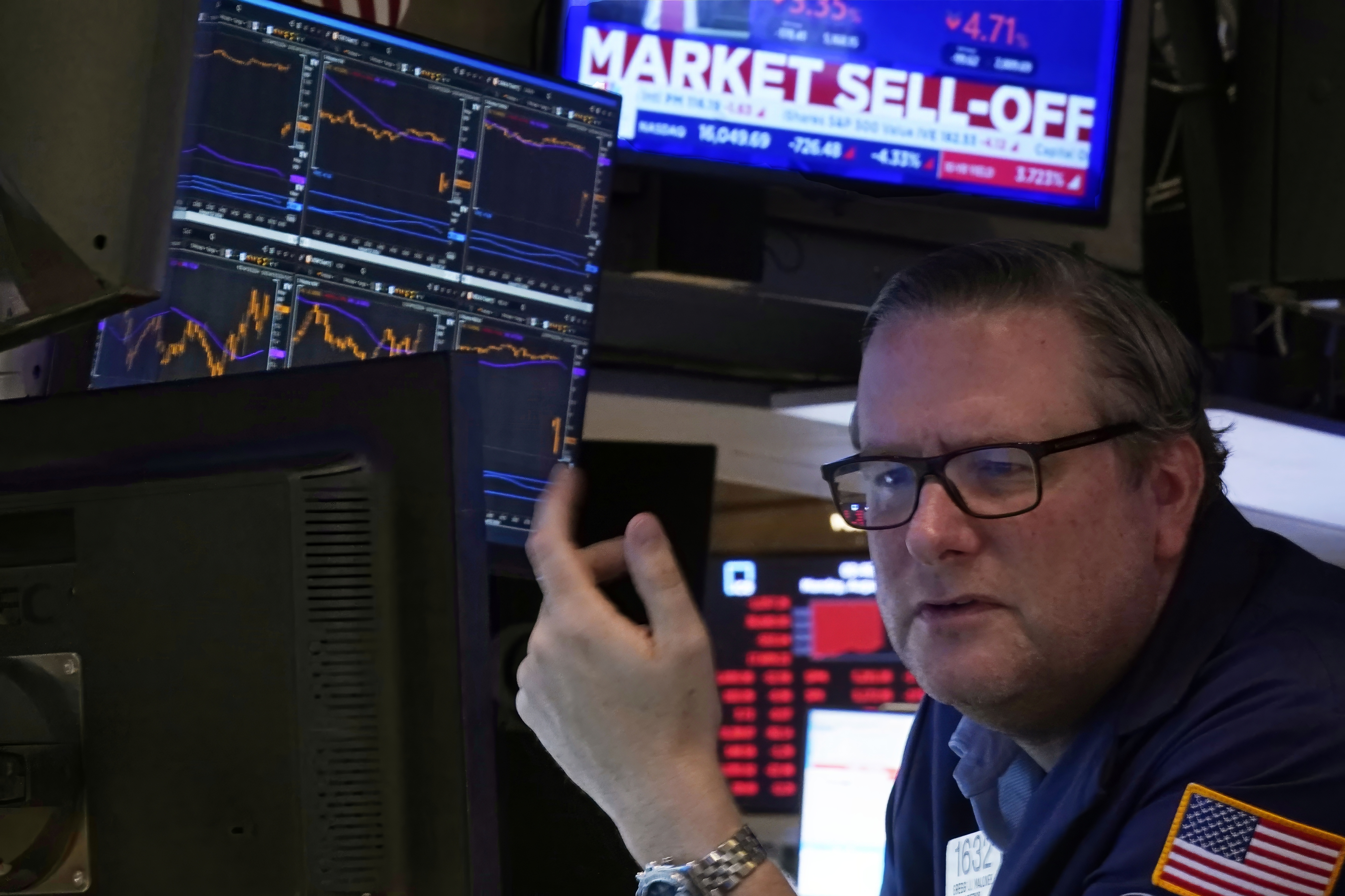 Canadian markets open lower amid global selloff aftershocks