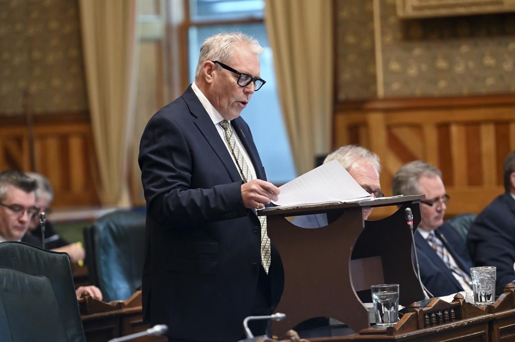 Финансовият министър на Ню Брънсуик казва че провинцията е регистрирала