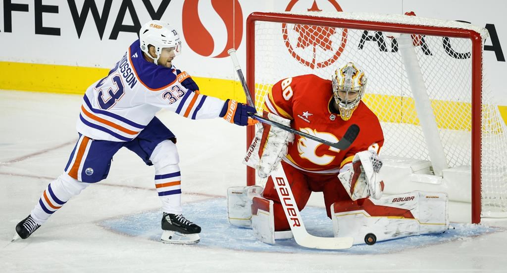 Flames score 4 in second period to burn Oilers 6-1 in Calgary