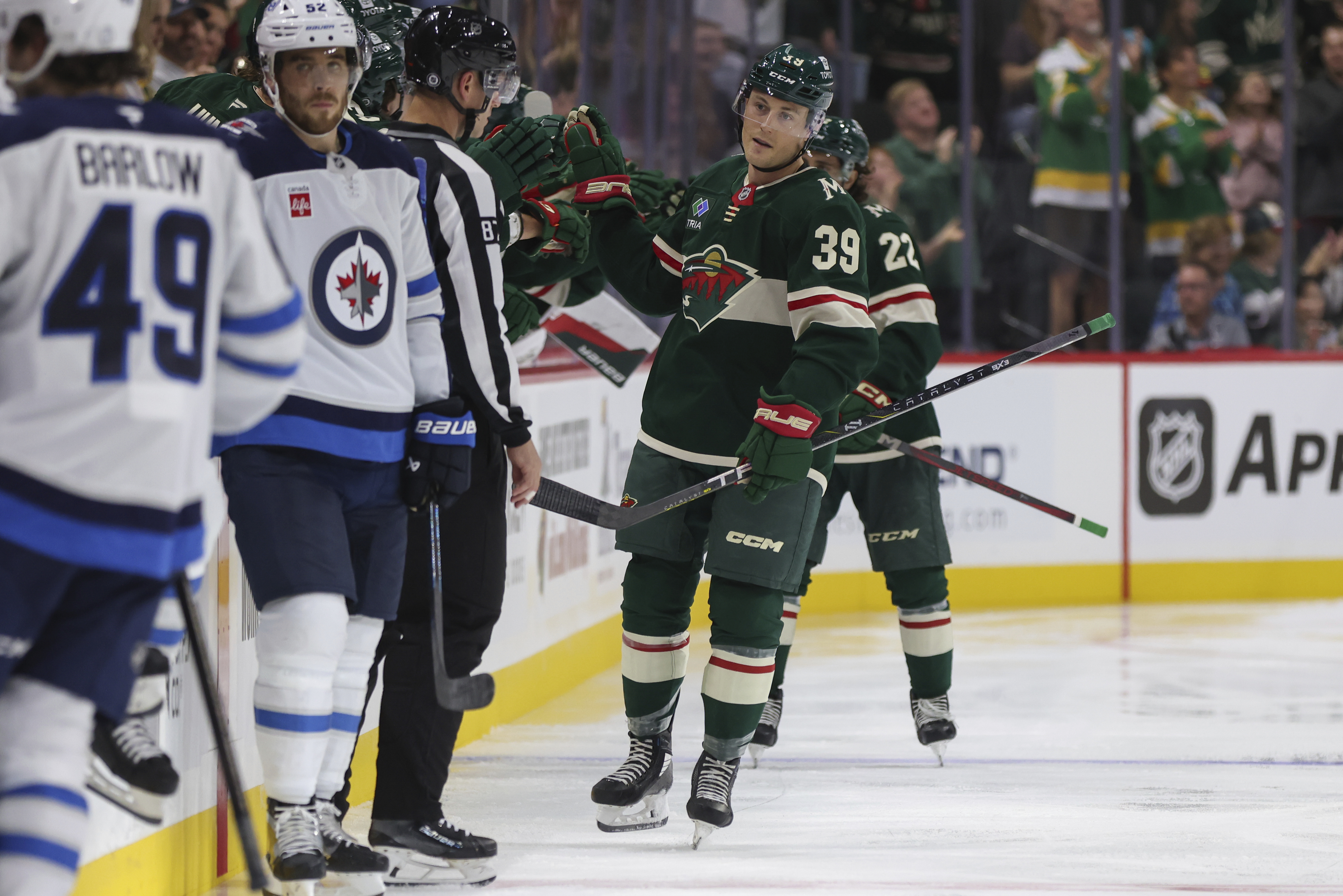 Goals galore as Jets fall 8-5 to Wild in preseason action