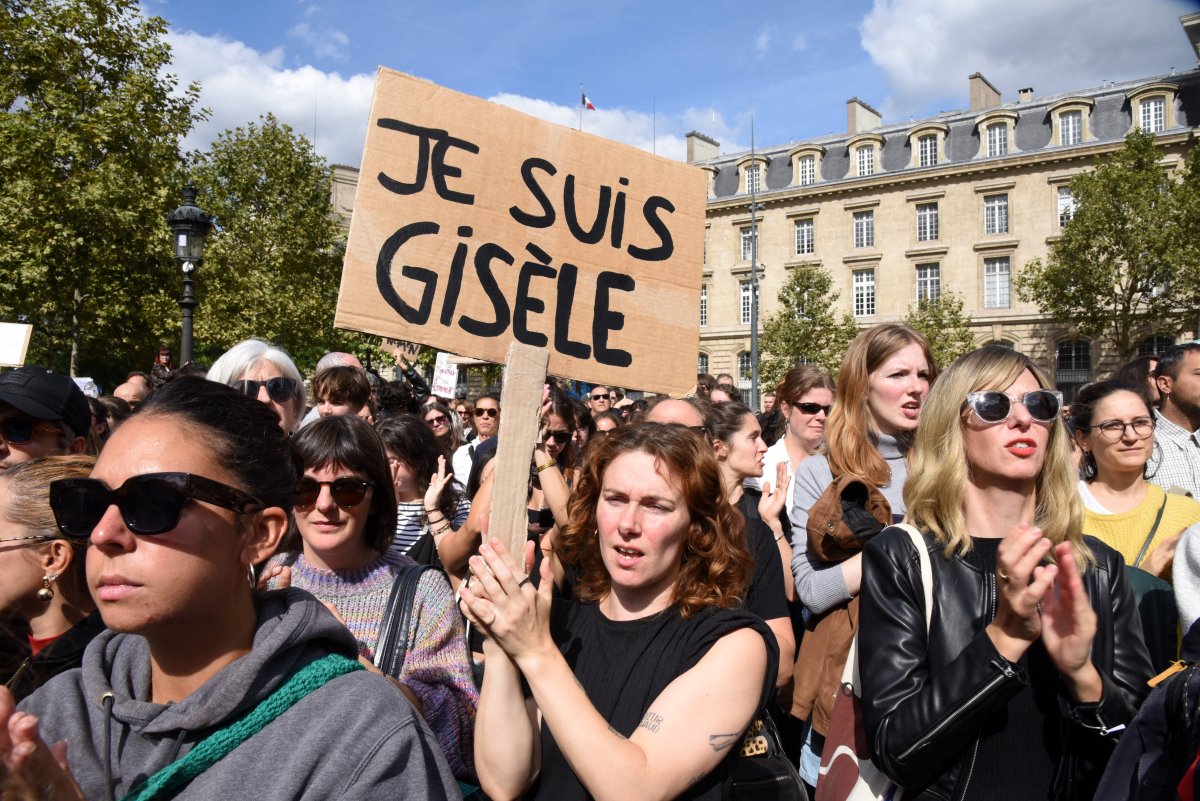 Demonstration in support of Gisèle Pélicot and all victims of rape on September 14, 2024.