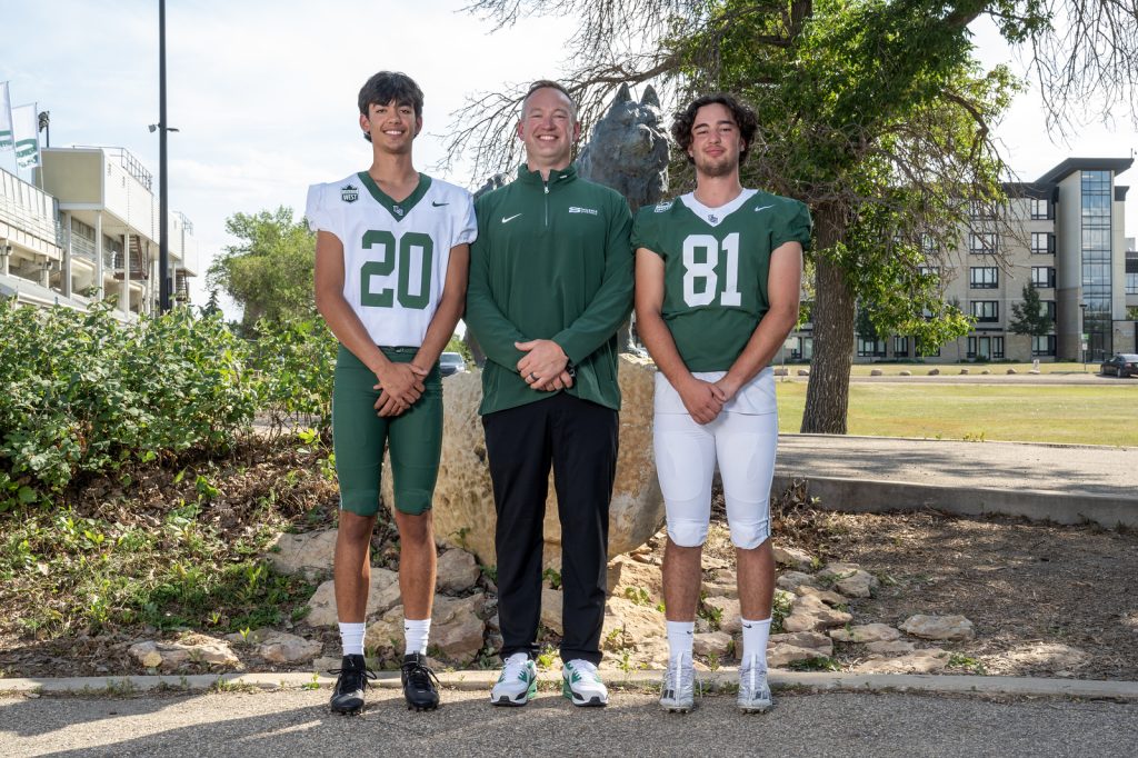 Brothers Tyrus, Elias Flory now U Sask. Huskies alongside head coach father Scott