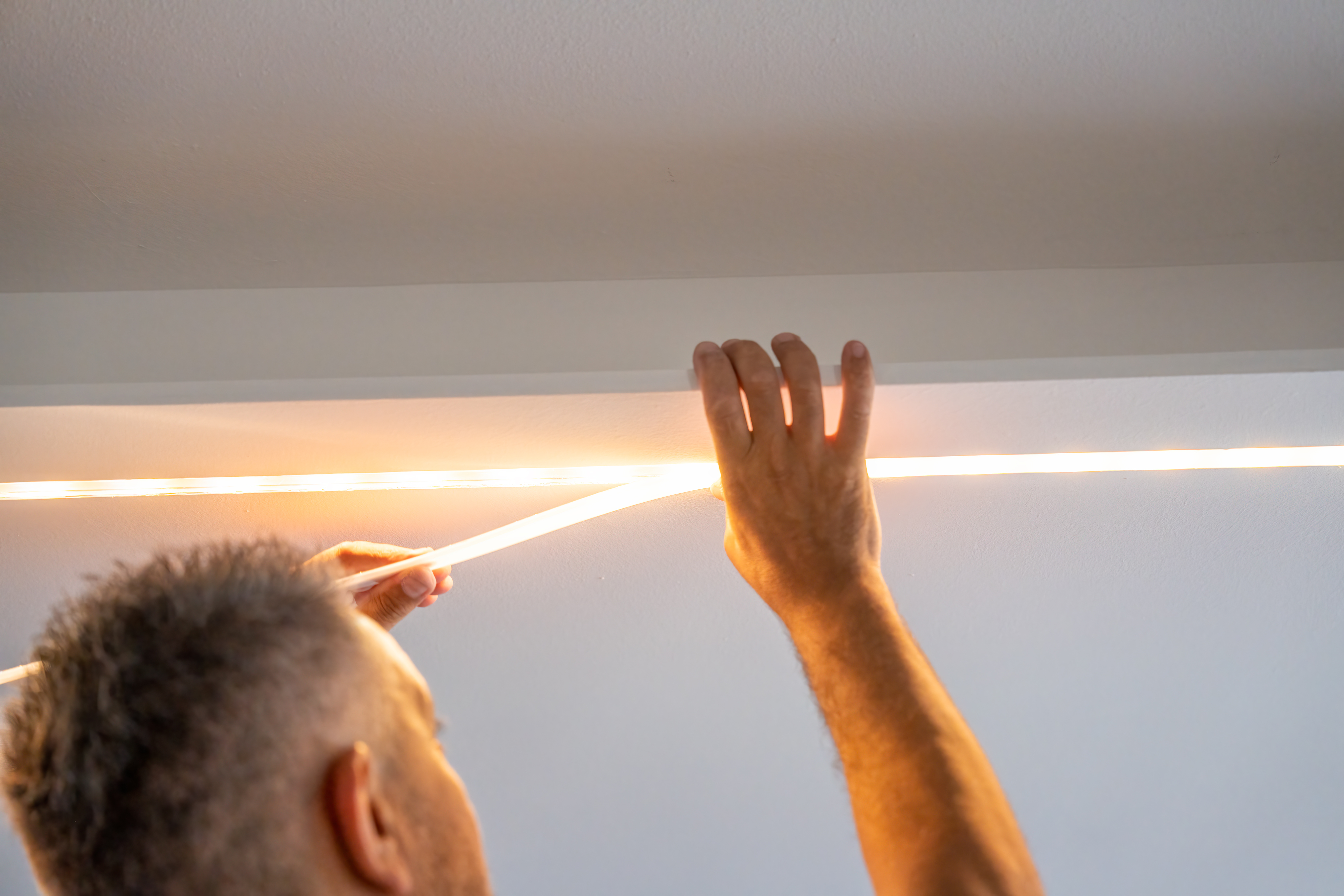 Upgrade your home with fresh lighting and no hardwiring