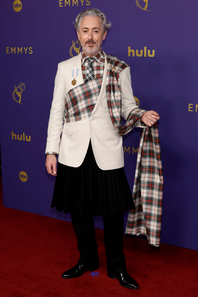 Alan Cumming attends the 76th Primetime Emmy Awards at Peacock Theater on September 15, 2024 in Los Angeles, California.