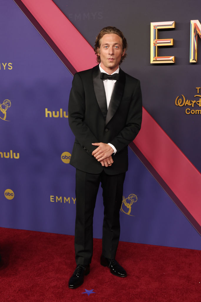 Jeremy Allen White attends the 76th Primetime Emmy Awards at Peacock Theater on September 15, 2024 in Los Angeles, California.