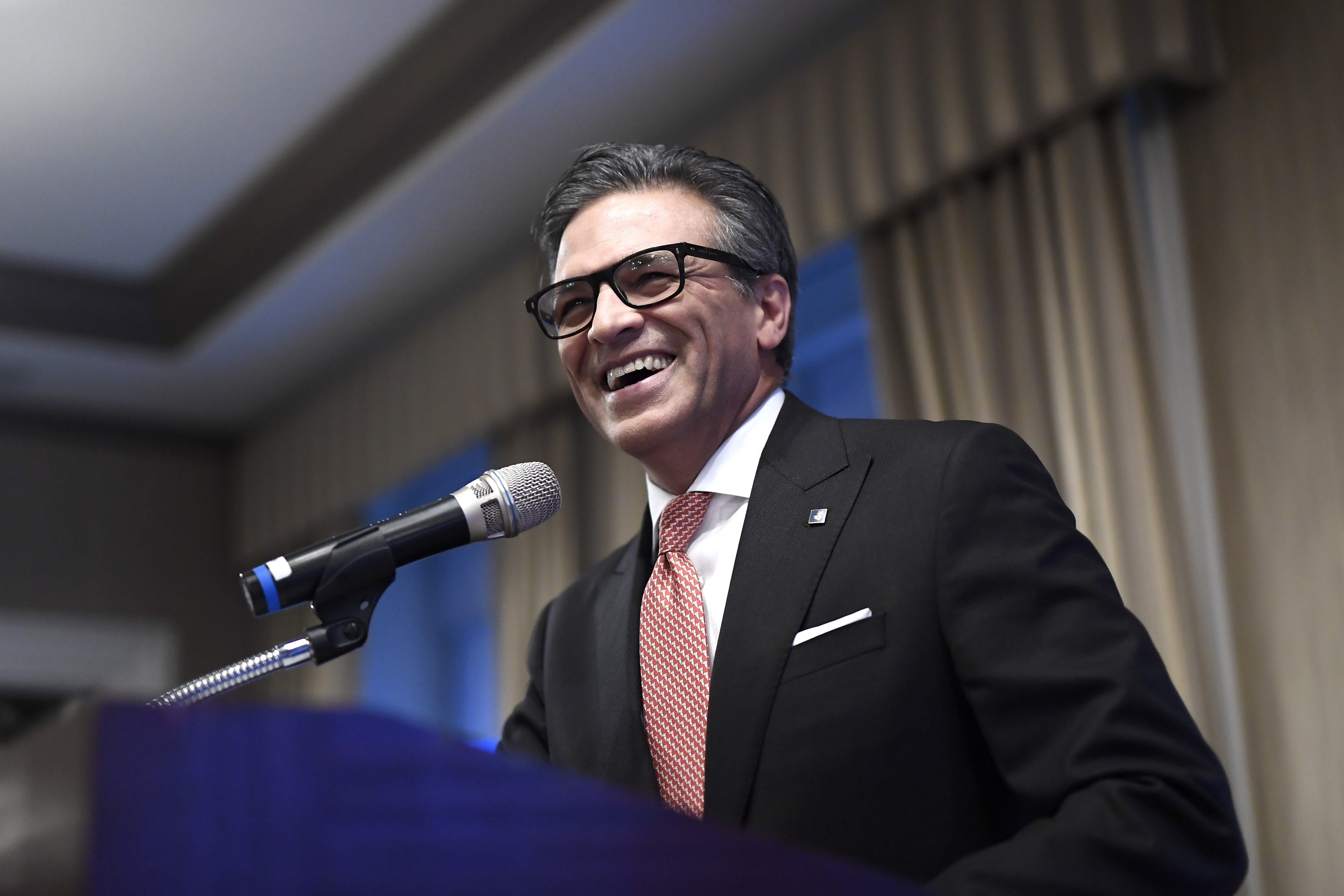 Една от най влиятелните бизнес лобистки групи в Канада предупреждава Отава