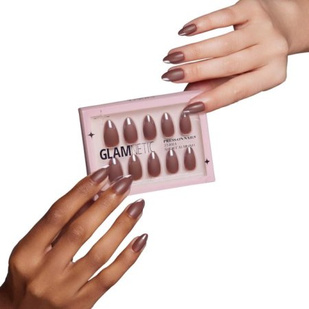 Натискане на нокти