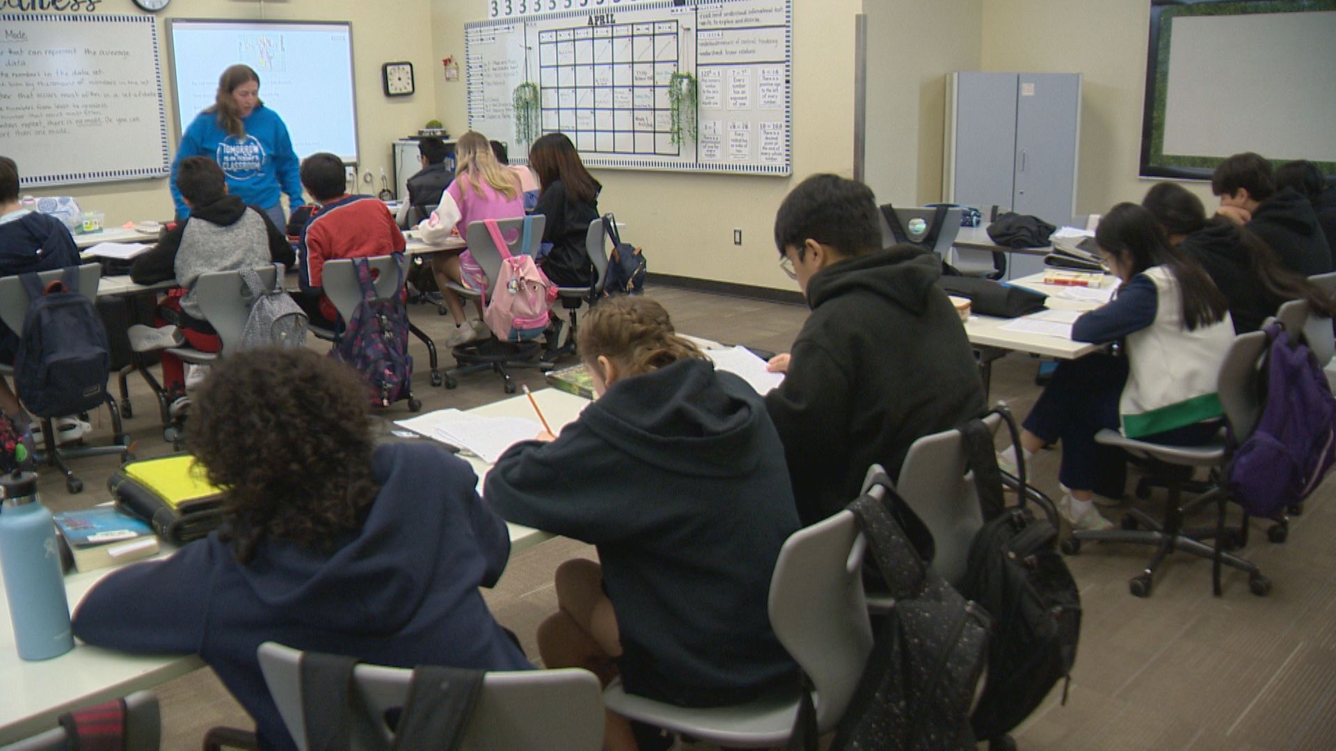 Saskatchewan students, teachers return to full classrooms across the province