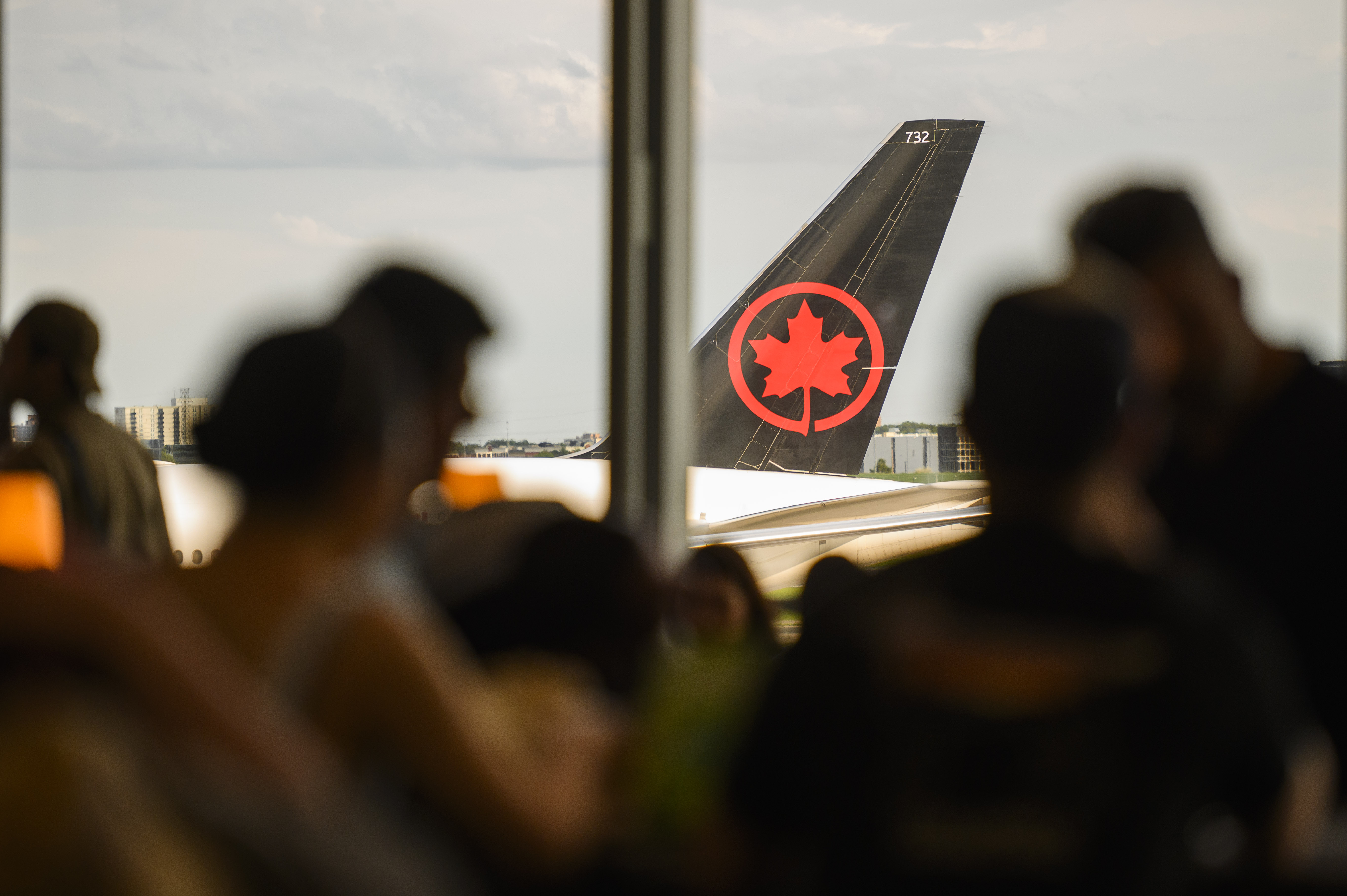 Пътуващите с Air Canada вече трябва да се регистрират за