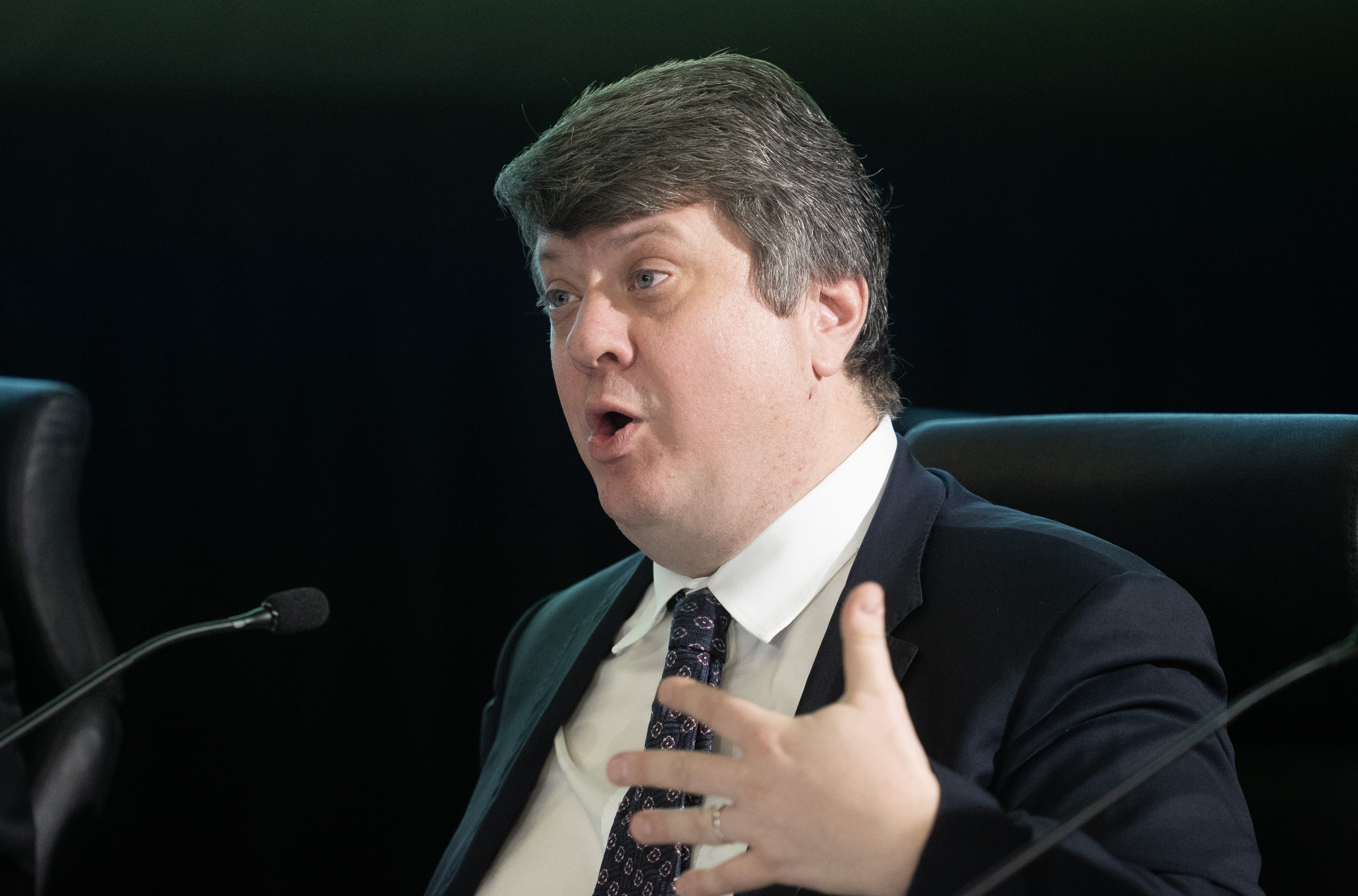 Министър председателят Джъстин Трюдо внезапно остава без помощта на един от