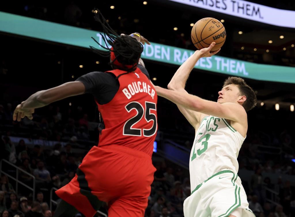 Celtics start fast, hang on to tip Raptors 115-111