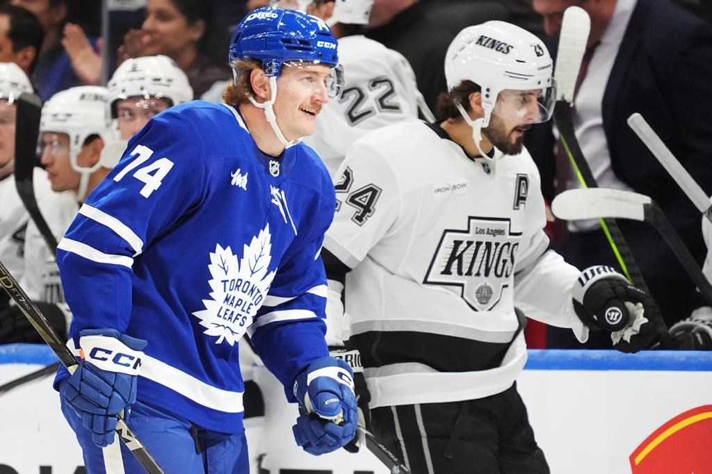 Maple Leafs down Kings, pick up third straight win