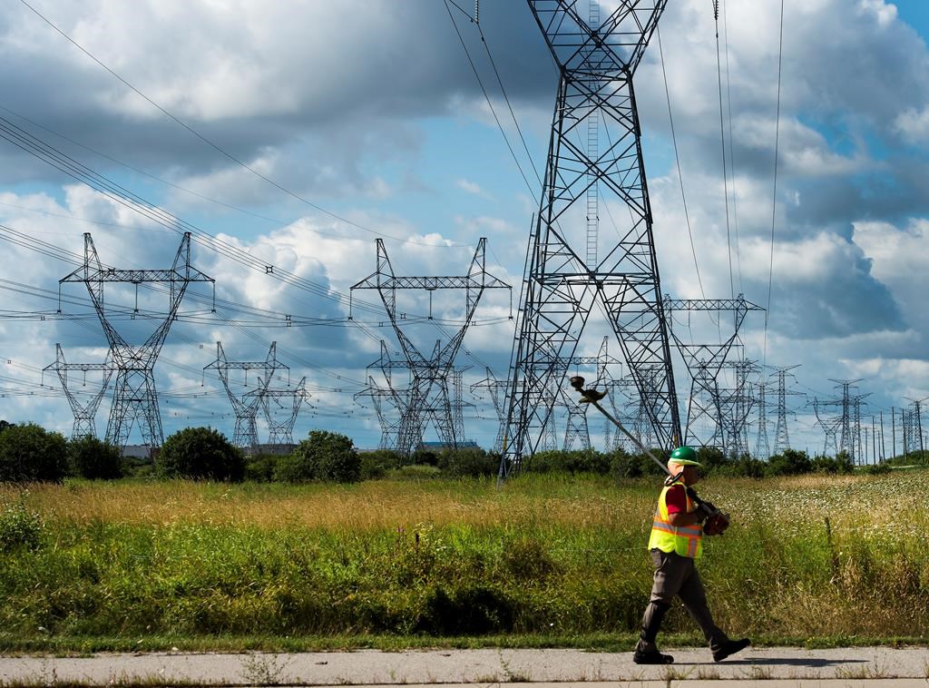 Ontario says federal clean electricity regulations would add $35B in costs