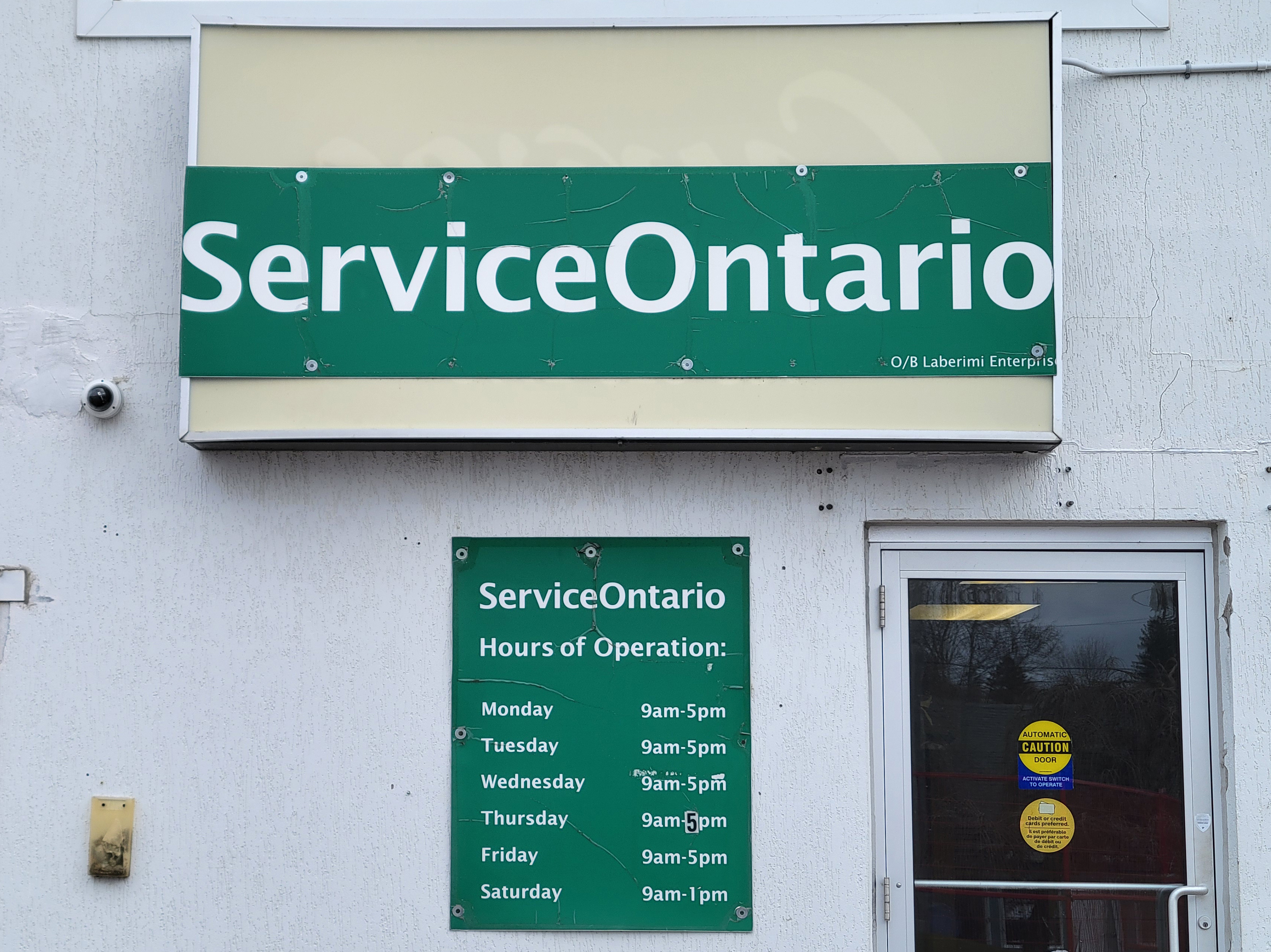 Serviceontario Worker Among 4 Charged In Vehicle Fraud Investigation - Beritaja