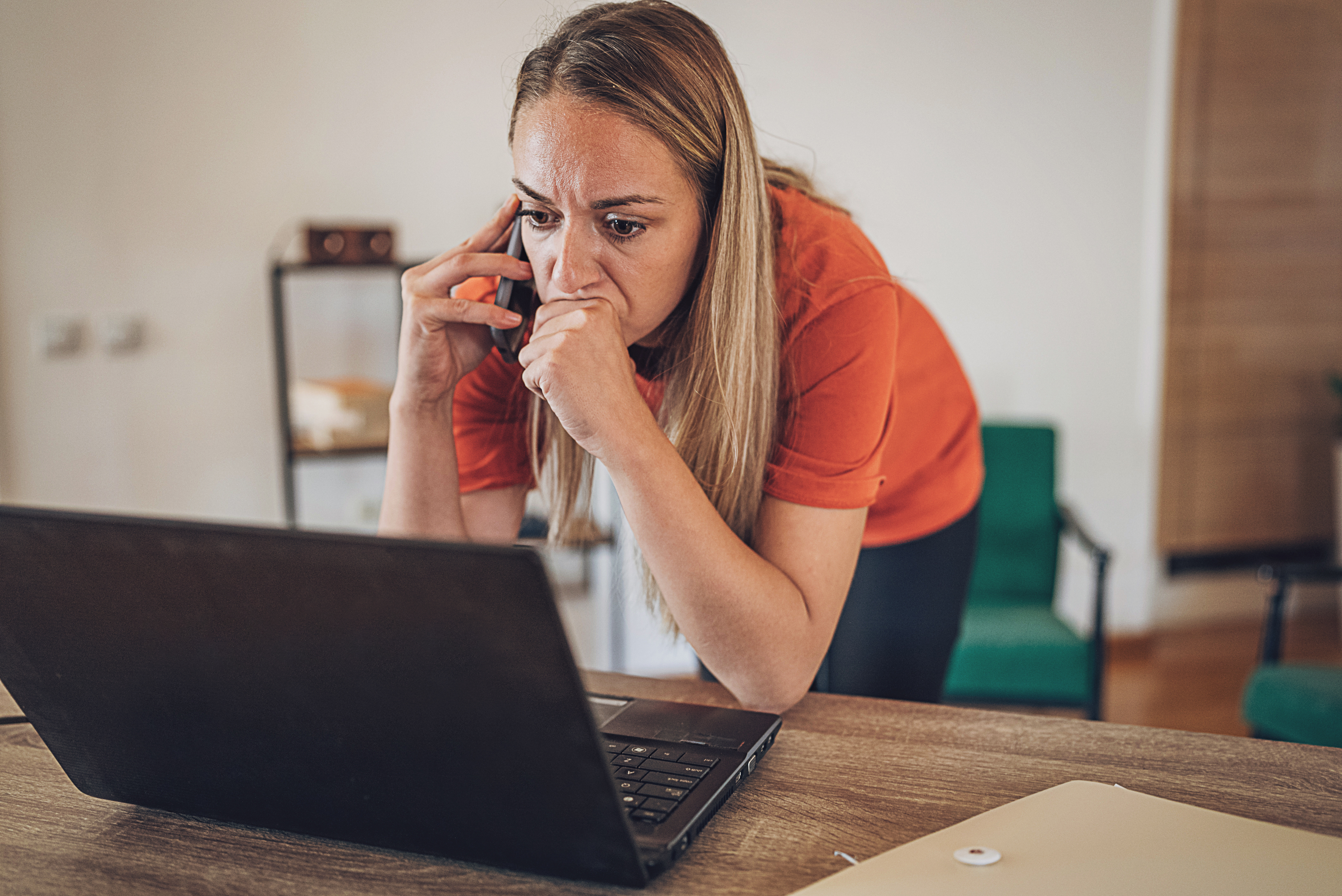 С нарастването на празничното пазаруване и разпродажбите в Черния петък