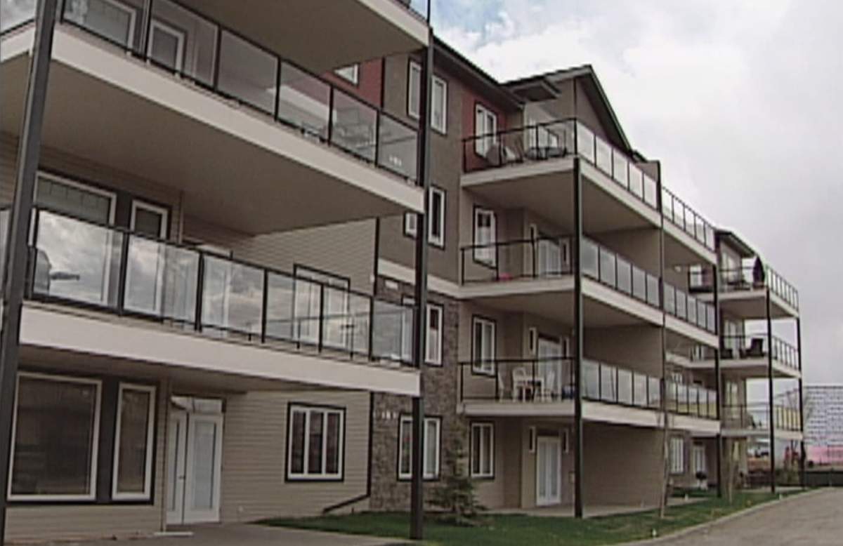 The latest numbers on the cost of renting in Alberta show the price continues to increase in Edmonton, despite a jump in the number of units available.