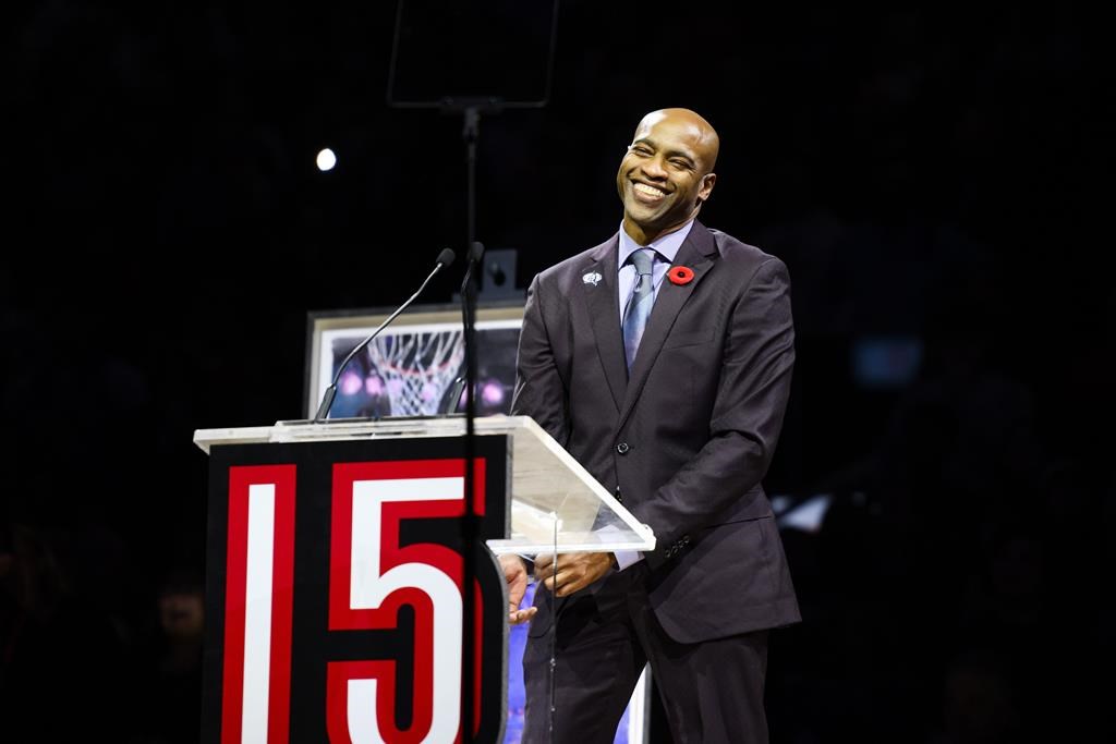 Vince Carter’s No. 15 jersey retired by Raptors