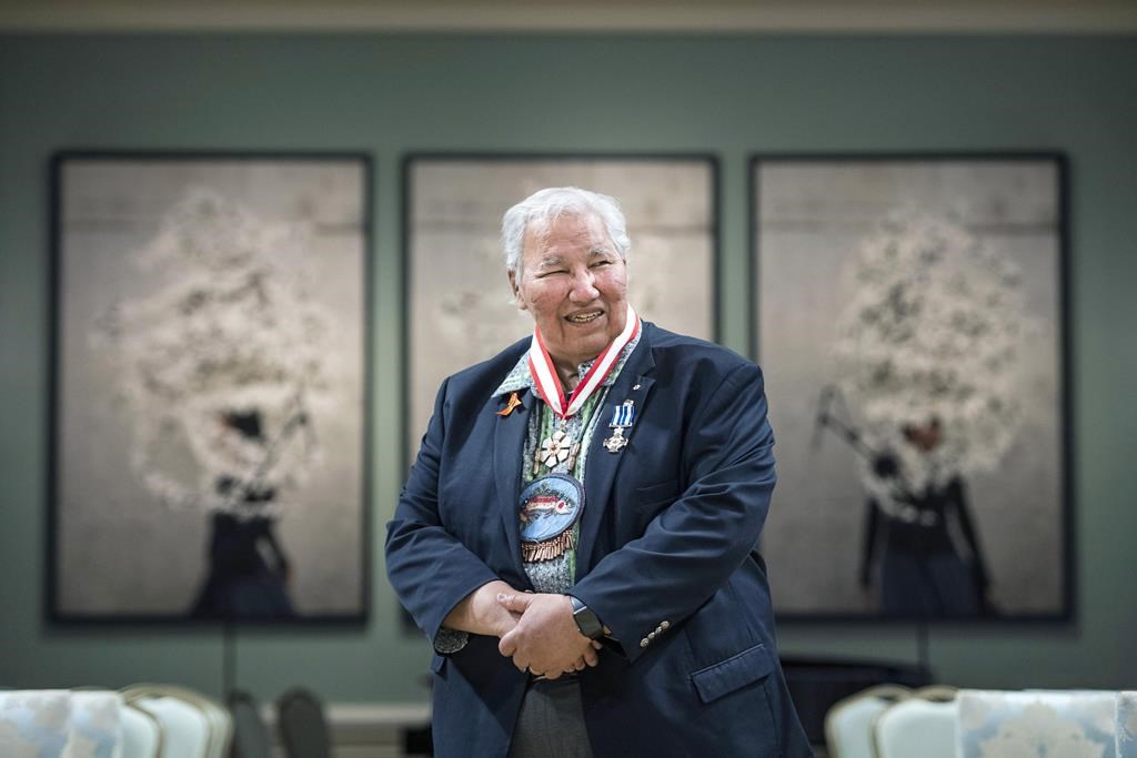 ‘I was called’: Murray Sinclair’s life and legacy honoured at emotional memorial